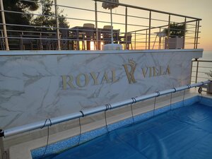 Royal villa 2021