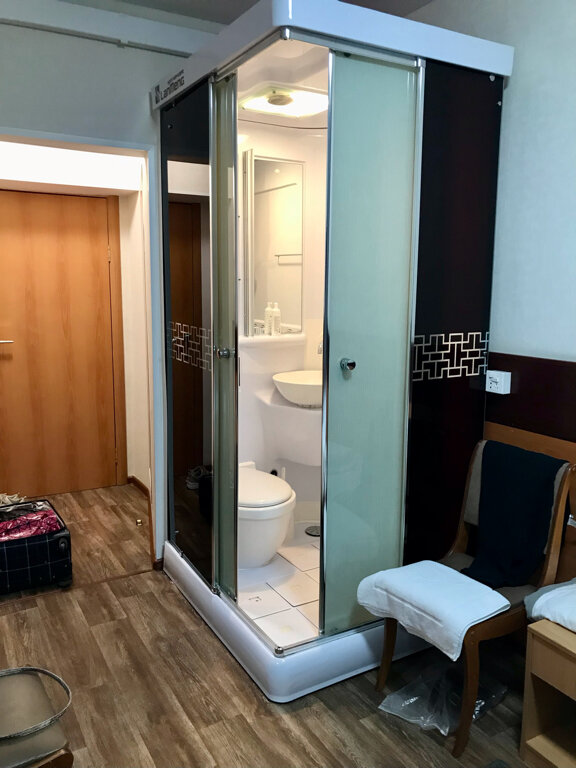 Фото Монерон