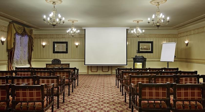 Фото Steigenberger Cecil Hotel