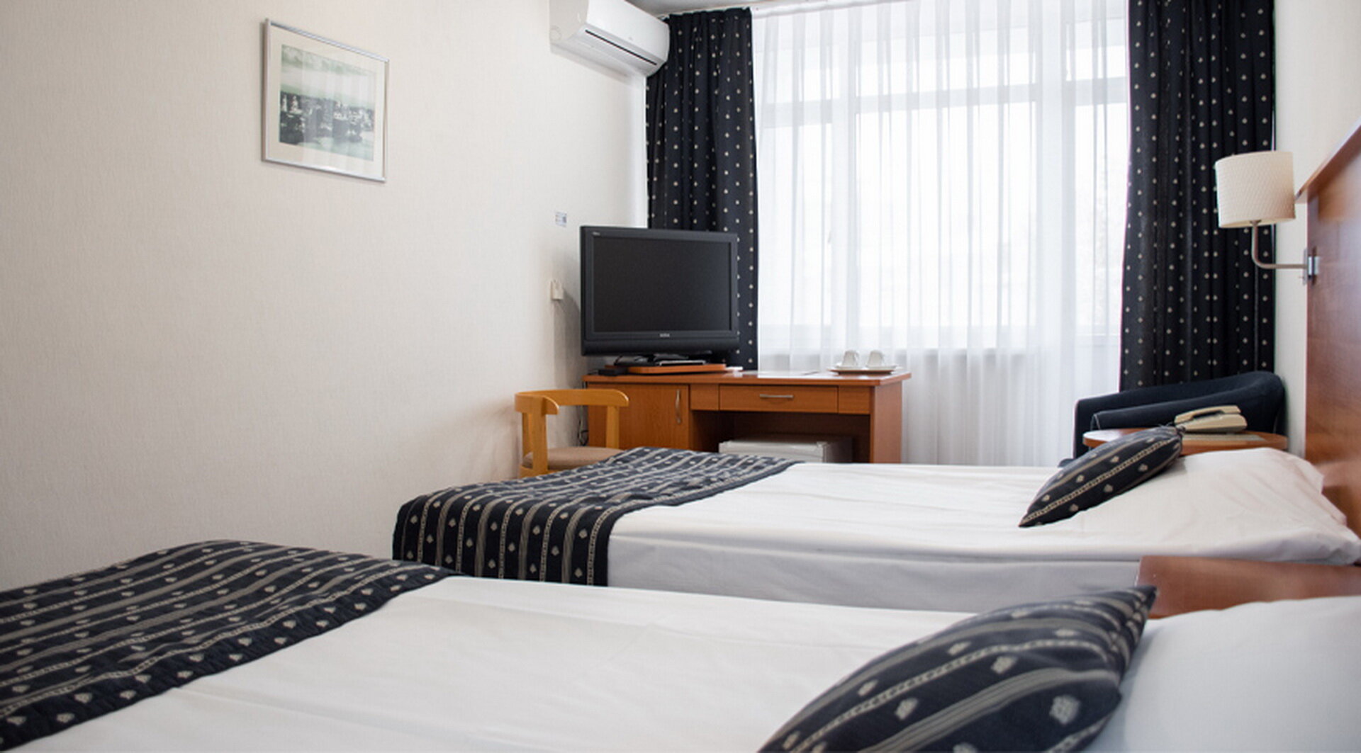 Фото Президент Отель Дис