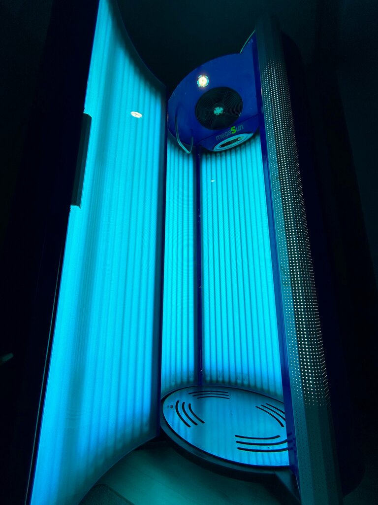 Indoor tanning Загорай, Ostrovets, photo