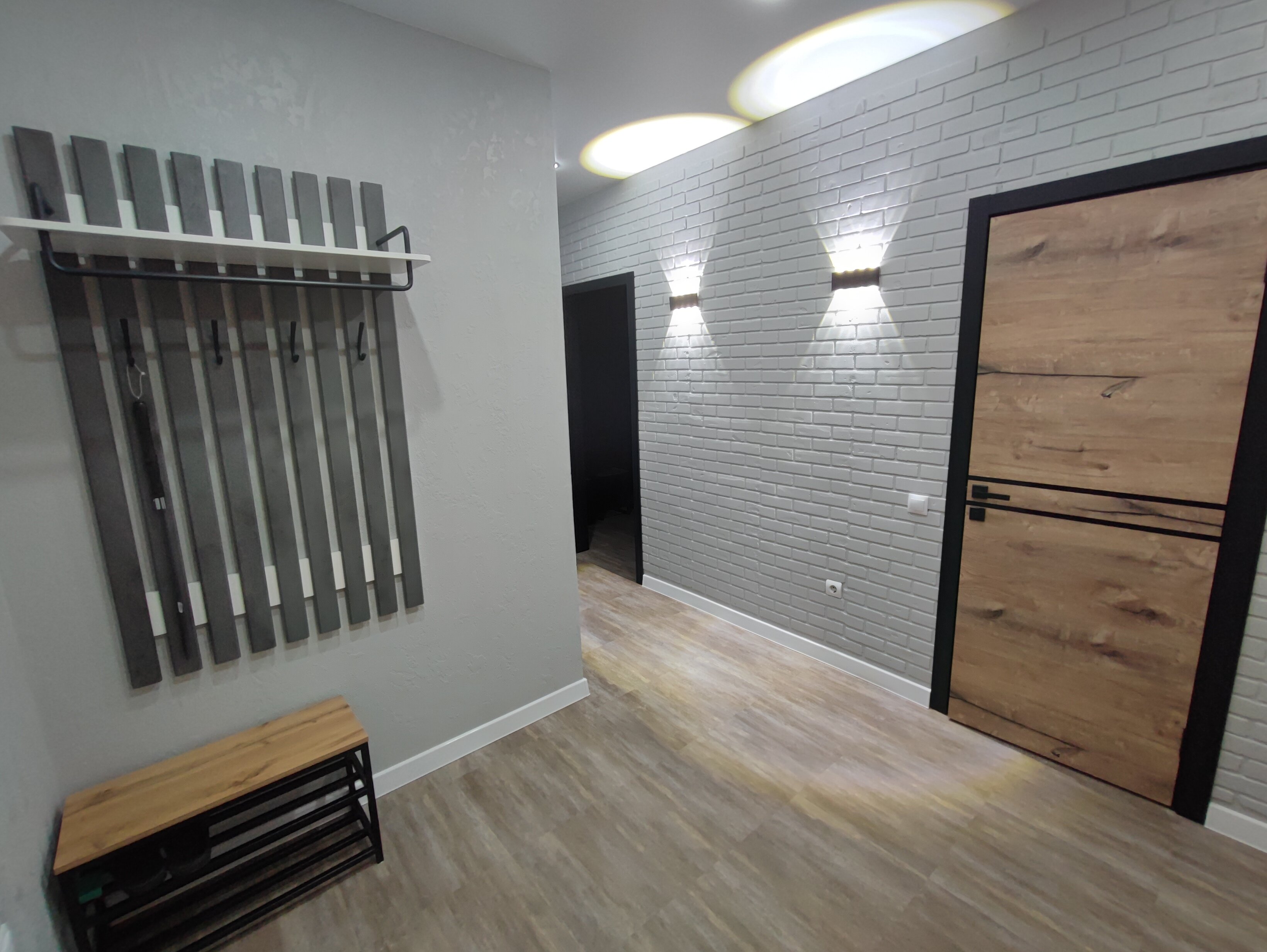 Фото Веста на улице Арбан