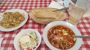 Зелёная долина (derevnya Yakshur, M-7, podyezd k Permi, 219-y kilometr, 44), cafe