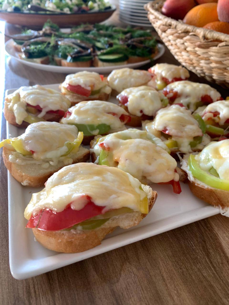 Фото Кромвель Вайт