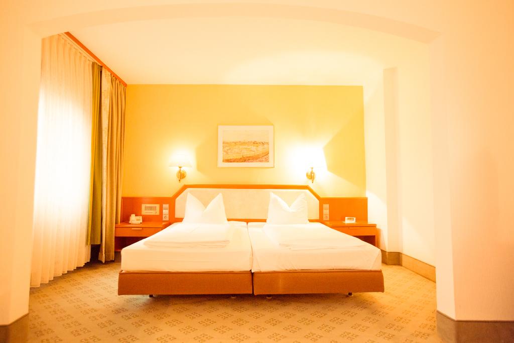 Фото Avia Hotel Regensburg