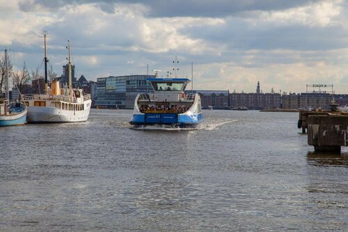 Гостиница DoubleTree by Hilton Amsterdam - NDSM Wharf в Амстердаме