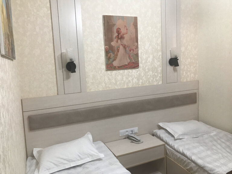 Фото  Ориент Стар Хива