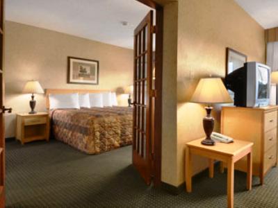 Фото Days Inn Cranbrook