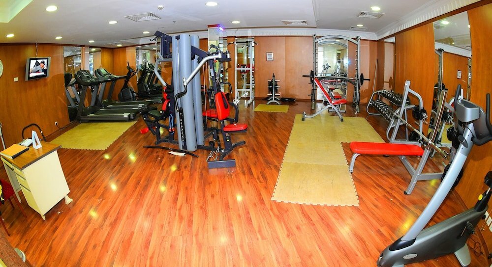 Фото Ramada Al Qassim Hotel And Suites