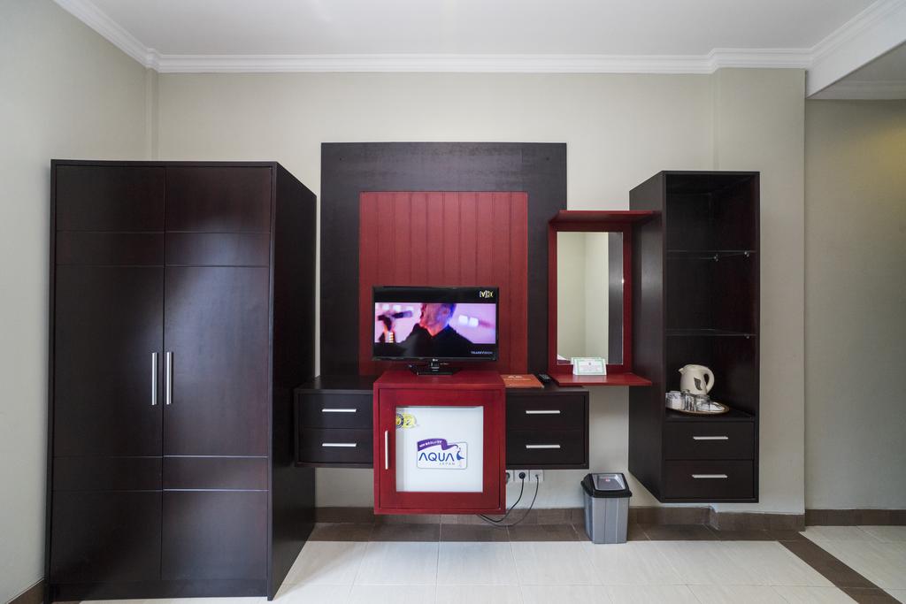 Фото Legian Village Hotel