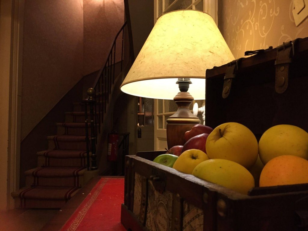 Фото Hôtel La Bonne Adresse