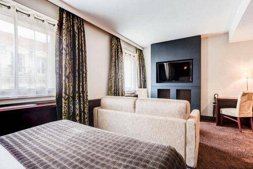 Внешний вид отеля Hôtel Le Roosevelt в Лионе, фото 4