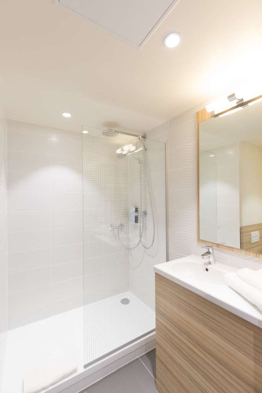 Фото Campanile Metz Centre - Gare