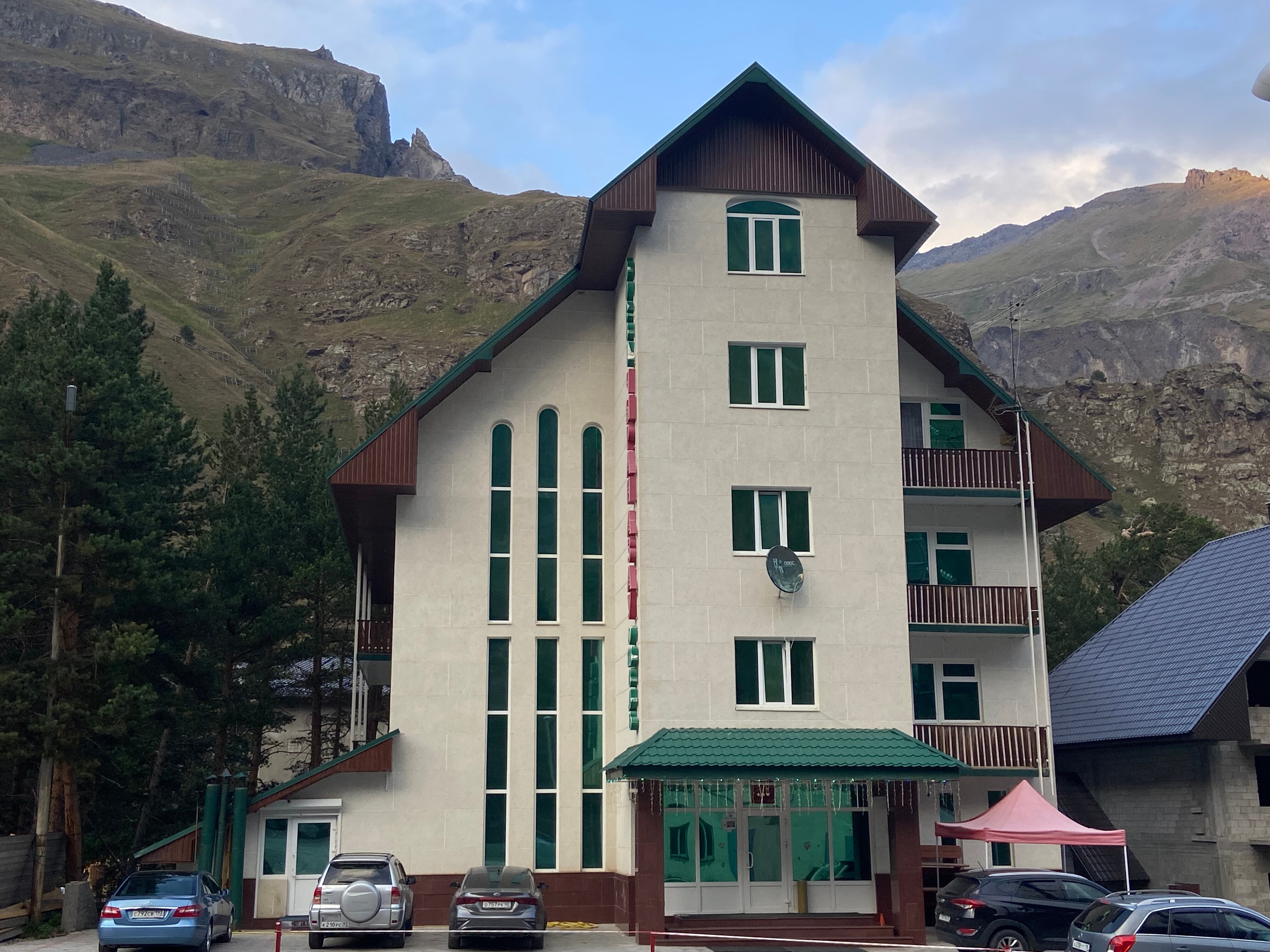 Фото отеля 1