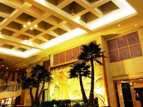 Фото Beijing Guangxi Hotel