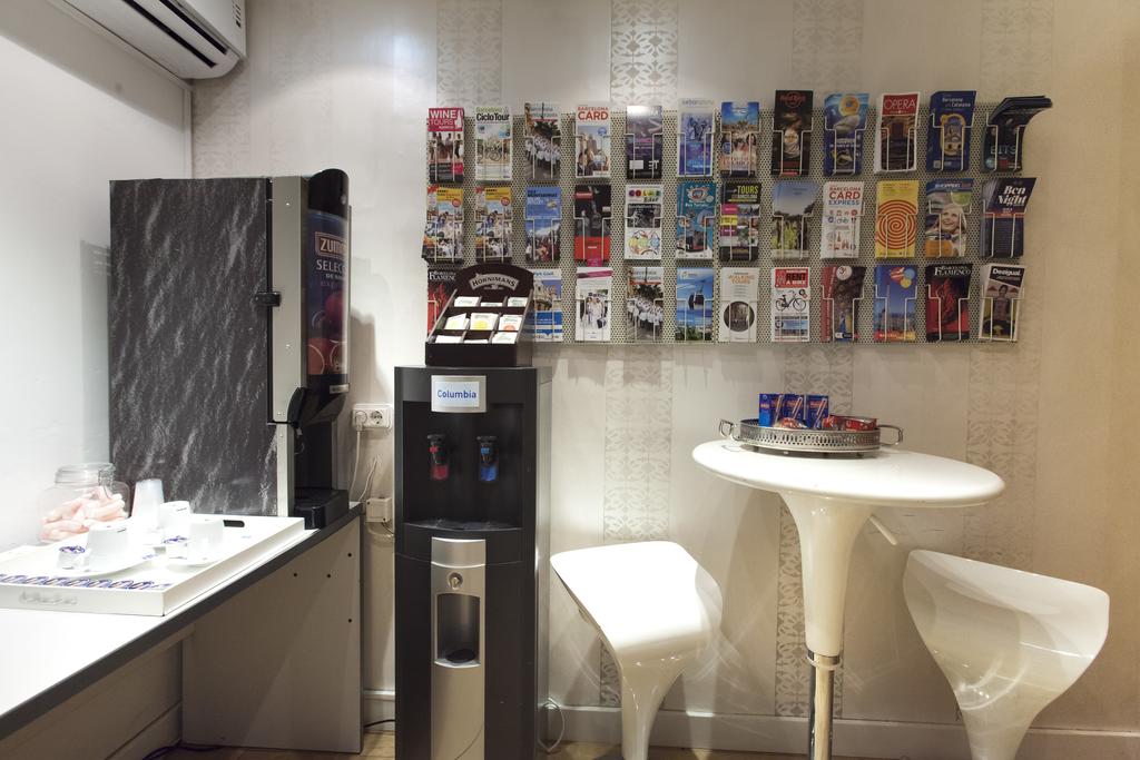 Фото Grandom Suites Barcelona