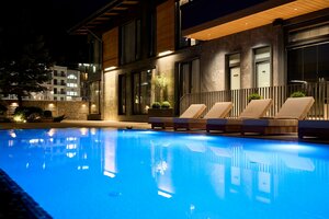 Blanc Hill by Adamand Resort