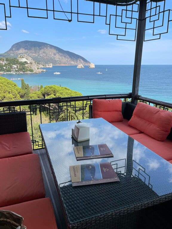 Фото Весёлый Хотэй