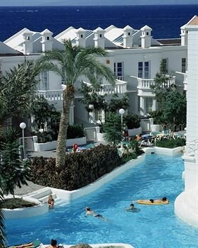 Гостиница Lagos De Fañabe Beach Resort на Тенерифе