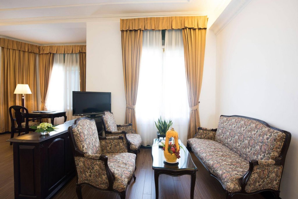 Фото Hoa Binh Hotel