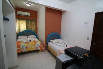 Фото Отель Odette Colonial