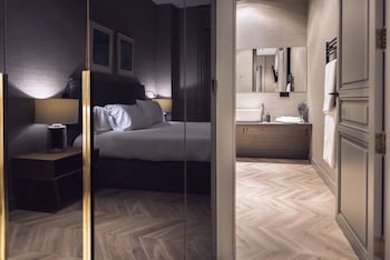 Фото Palacio Salvetti Suites