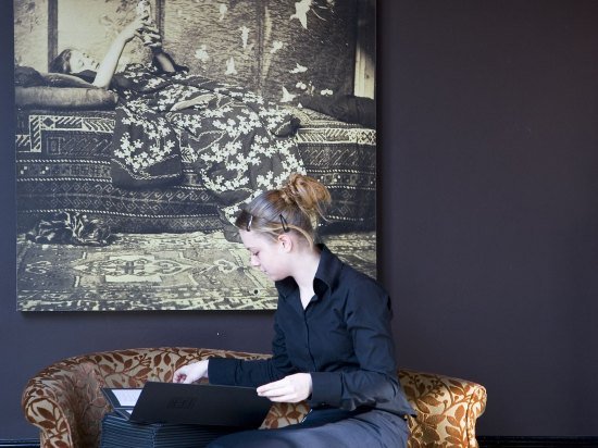 Фото The College Hotel