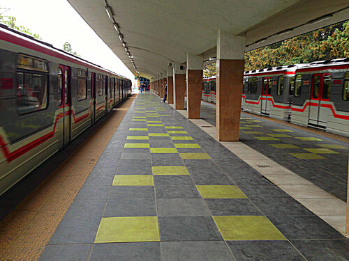 Дидубе (Тбилиси, район Надзаладеви), станция метро в Тбилиси