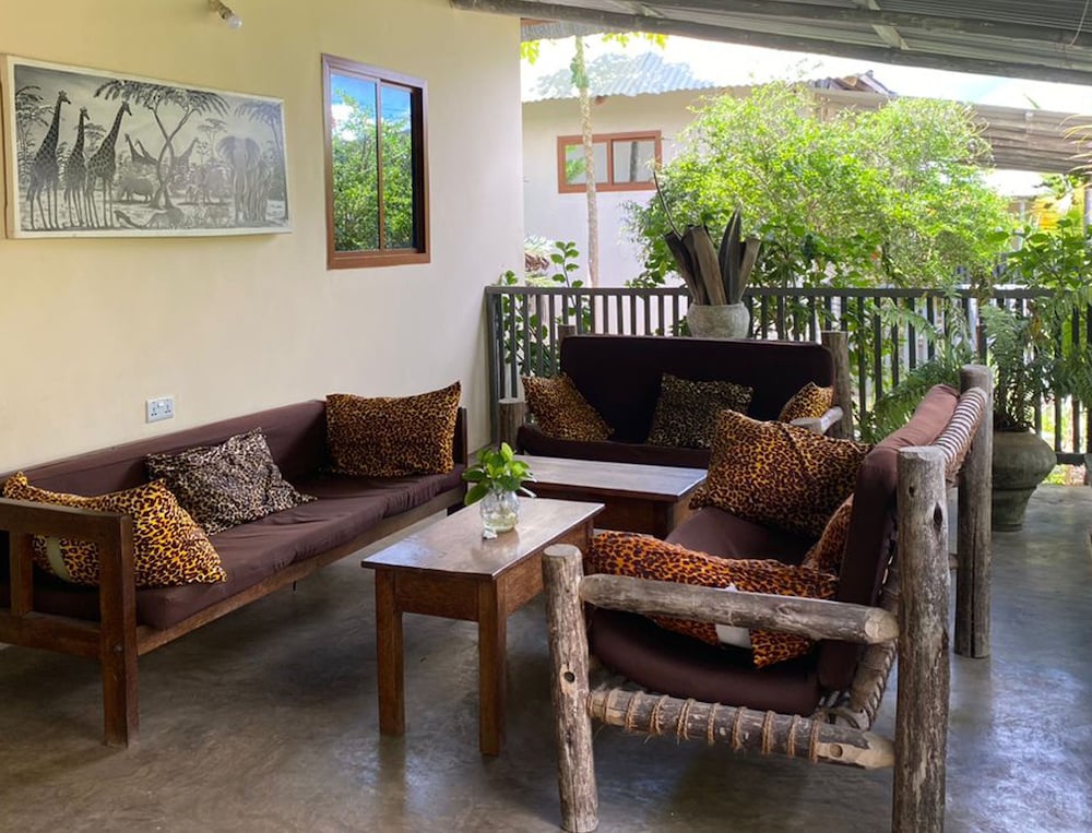 Фото Shamba Village Hotel