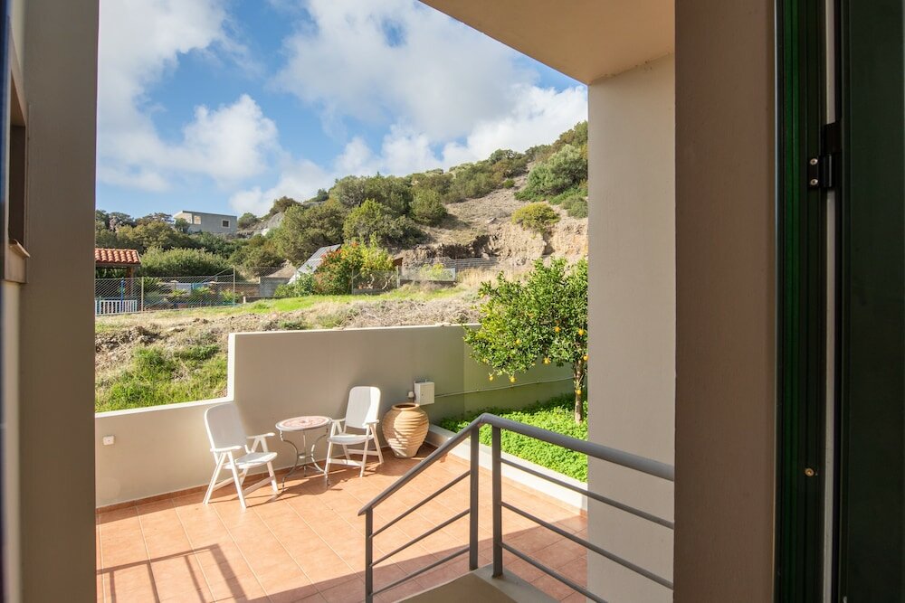 Фото Portela Apartments Kampoula