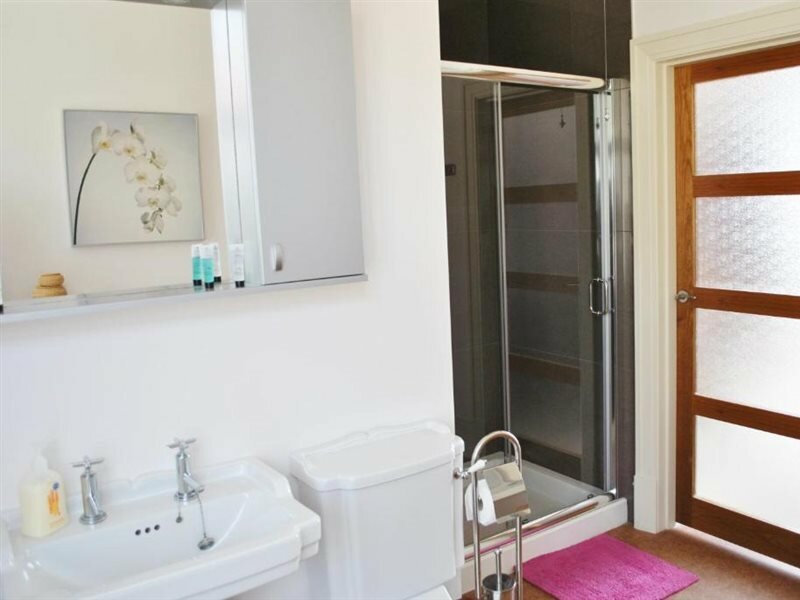 Фото Crabble Hill House