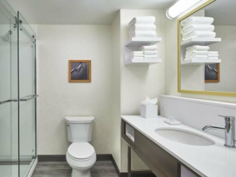 Фото Hampton Inn & Suites Atlanta-Midtown, Ga