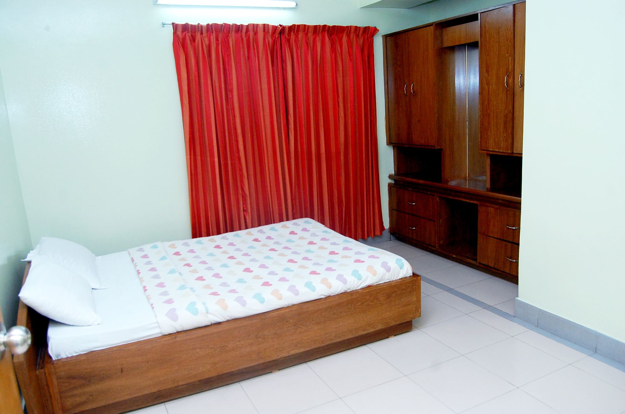 Фото Hotel Garden Inn