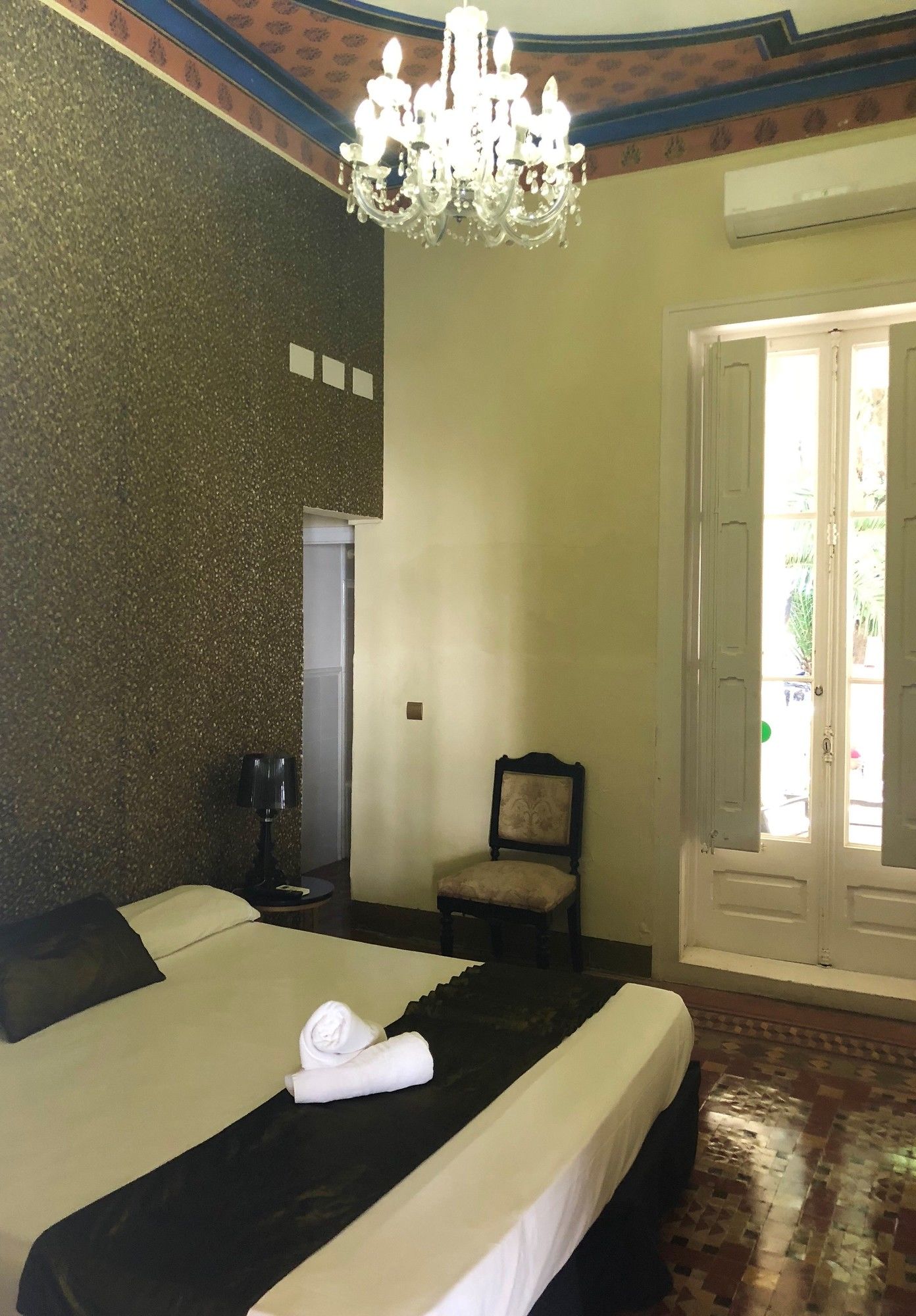 Фото Hotel Medium Sitges 1883