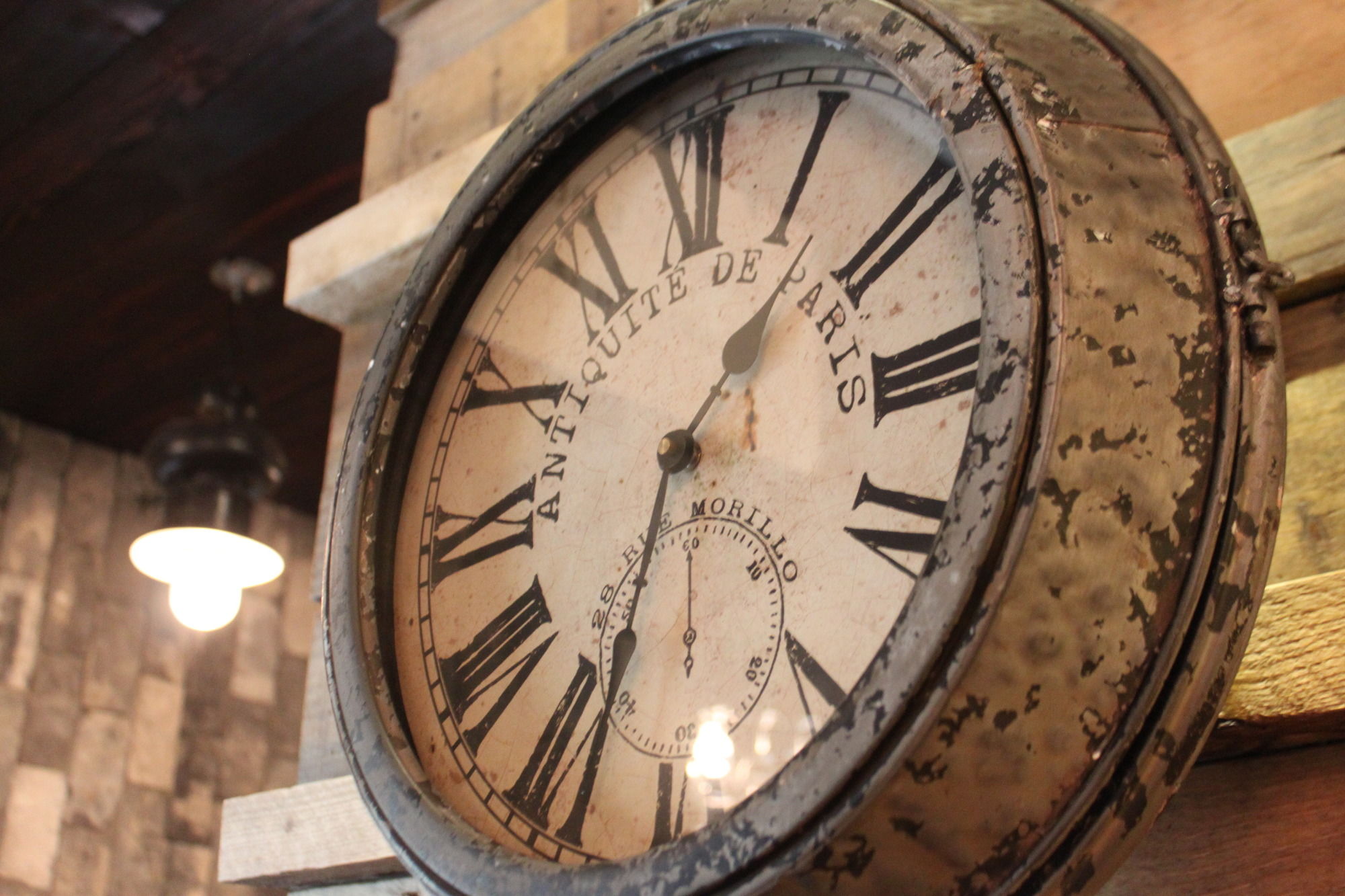 Фото February Hotel Hwanggeum