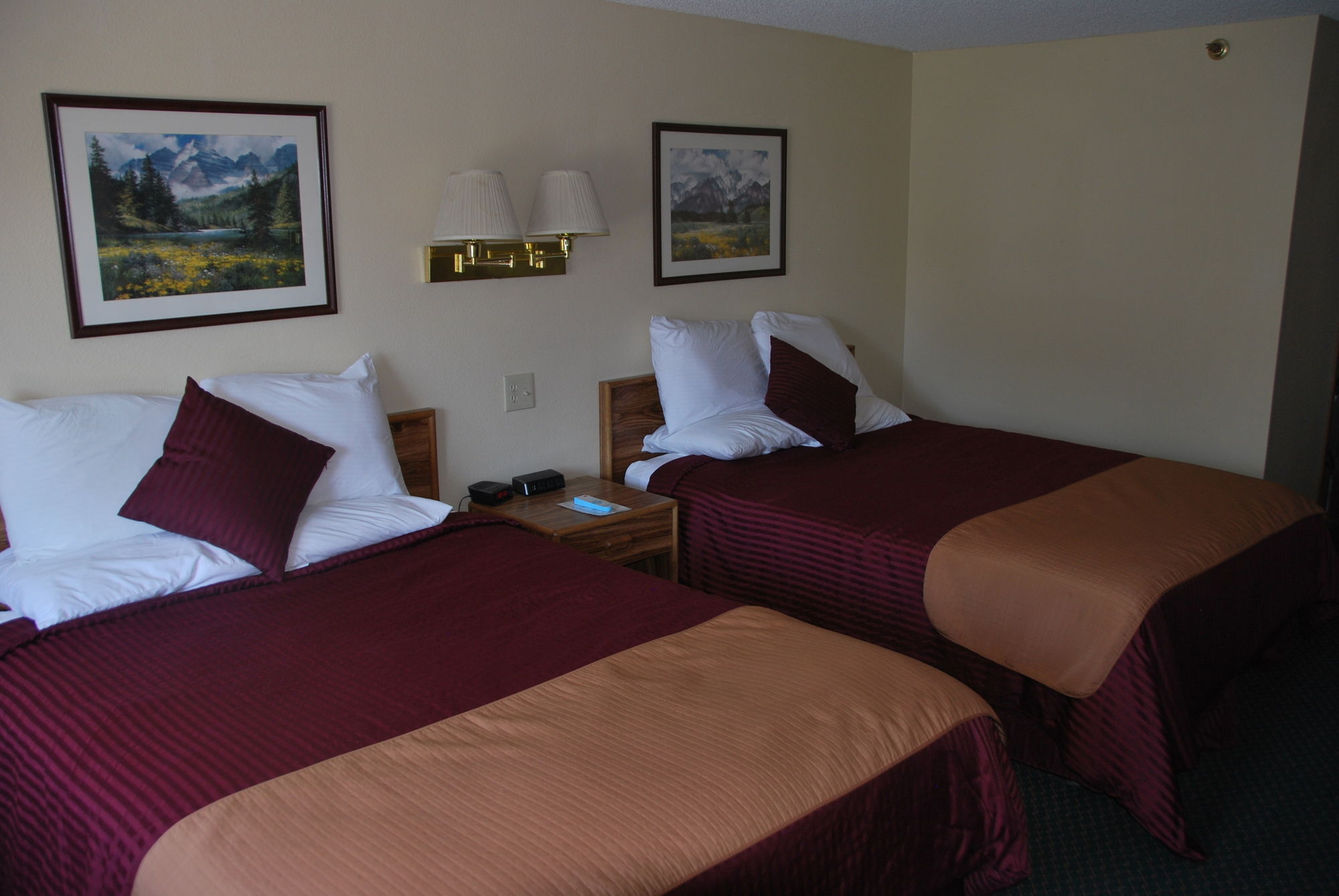 Фото National 9 Price