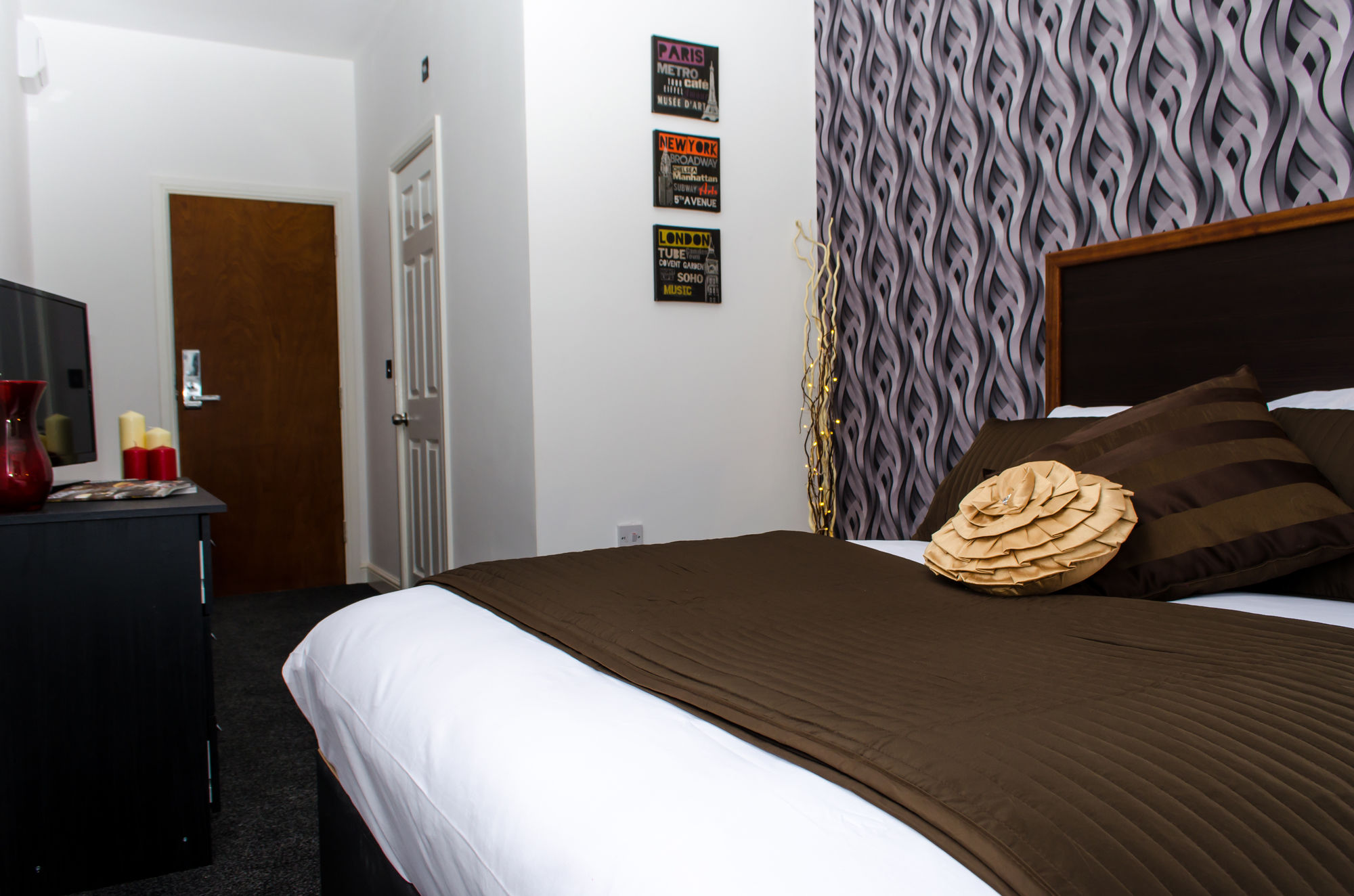 Фото Imperial Salford Hotel