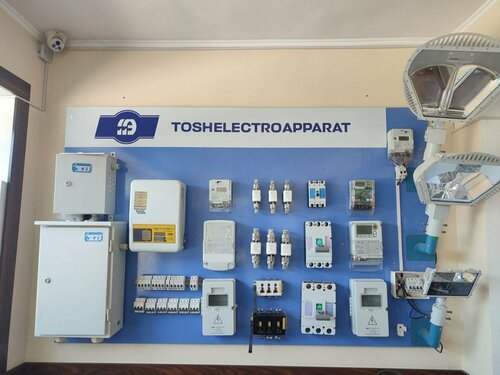 Katta dumba bilan etuk porno tomosha qiling