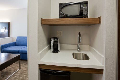 Гостиница Holiday Inn Express Hotel & Suites Dickinson, an Ihg Hotel в Штате Северная Дакота