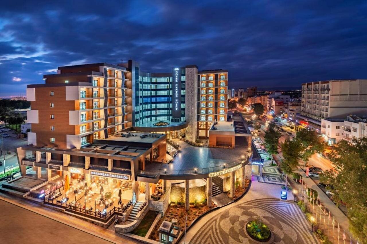 Фото отеля 1