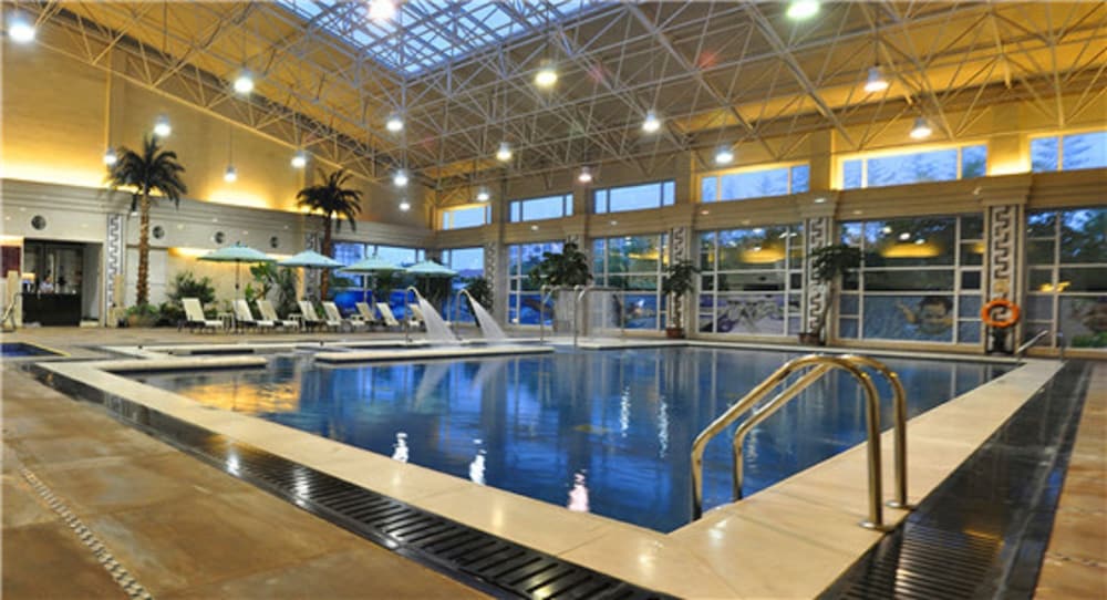 Фото Ramada Plaza Taian