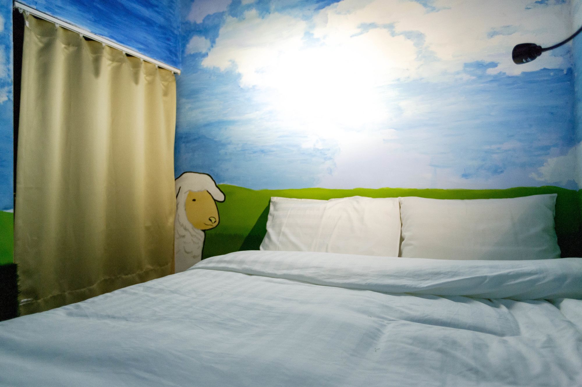 Фото Angels' Hostel -Taipei Ximen