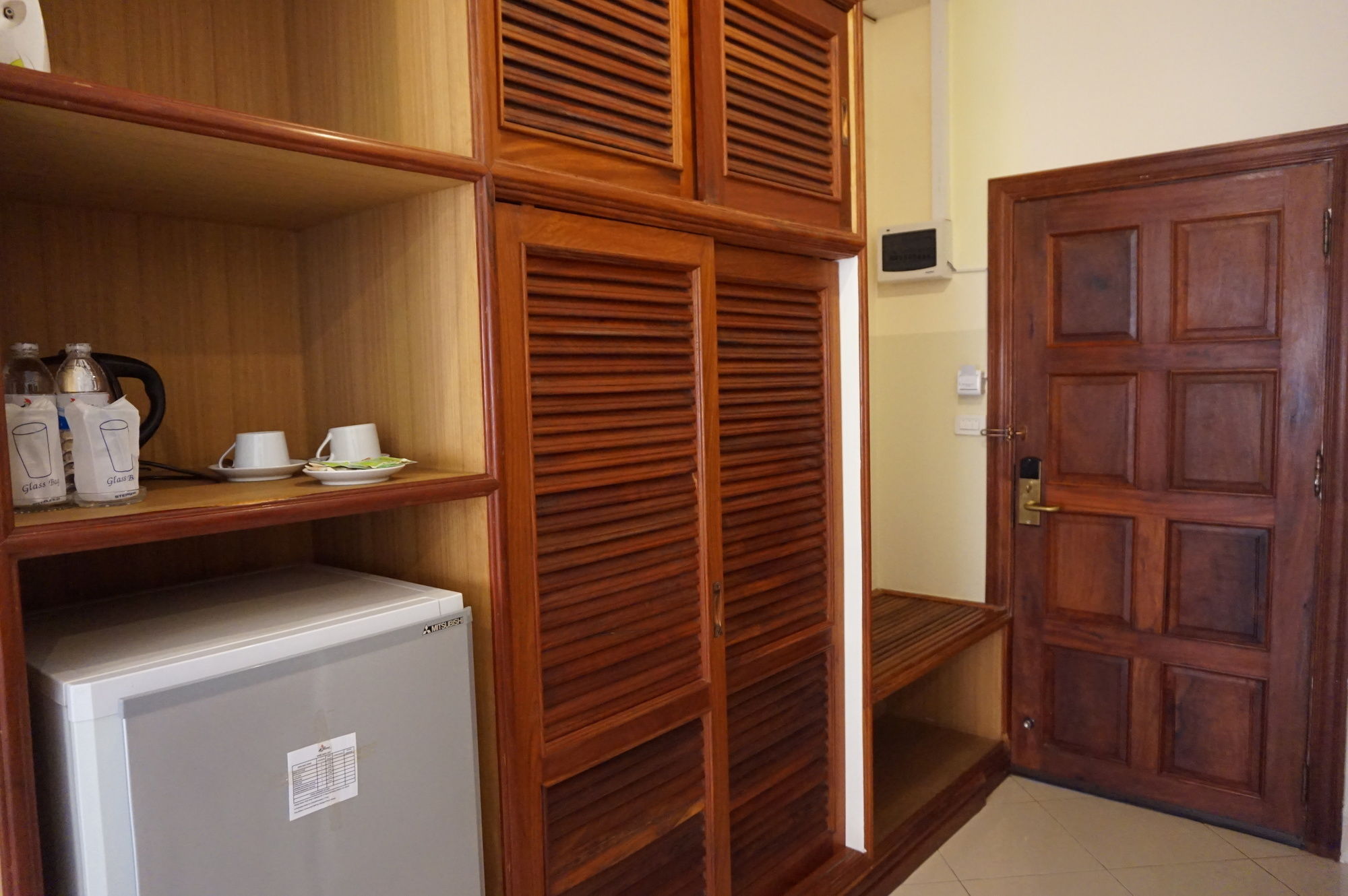 Фото New Rose Boutique Hotel