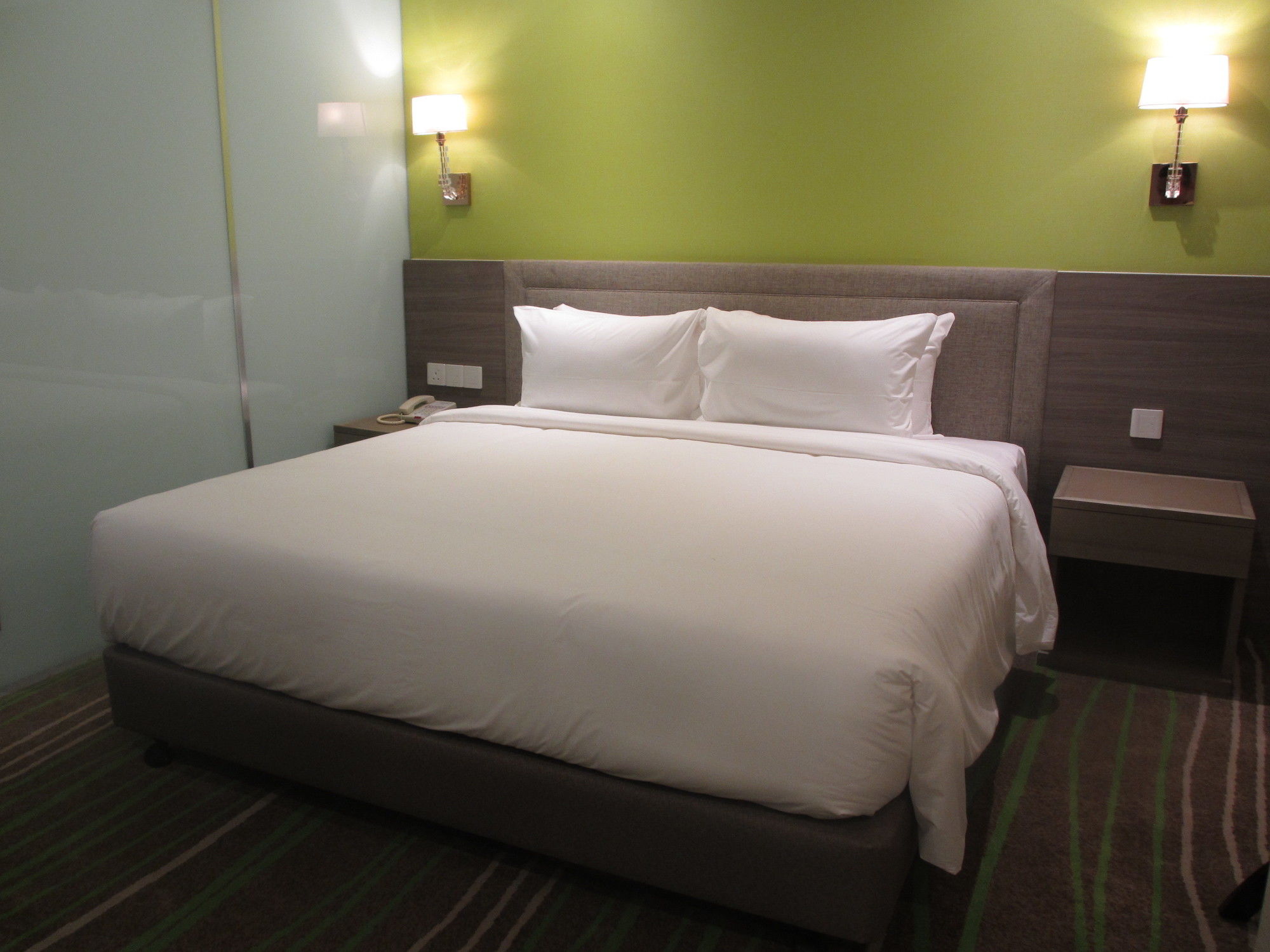 Фото Cosmo Hotel Kuala Lumpur