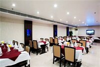 Фото Hotel Rockland Panchsheel Enclave
