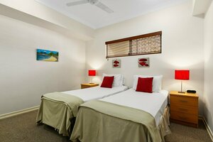 Bellevue At Trinity Beach (Queensland, City of Cairns, Trinity Beach), hotel