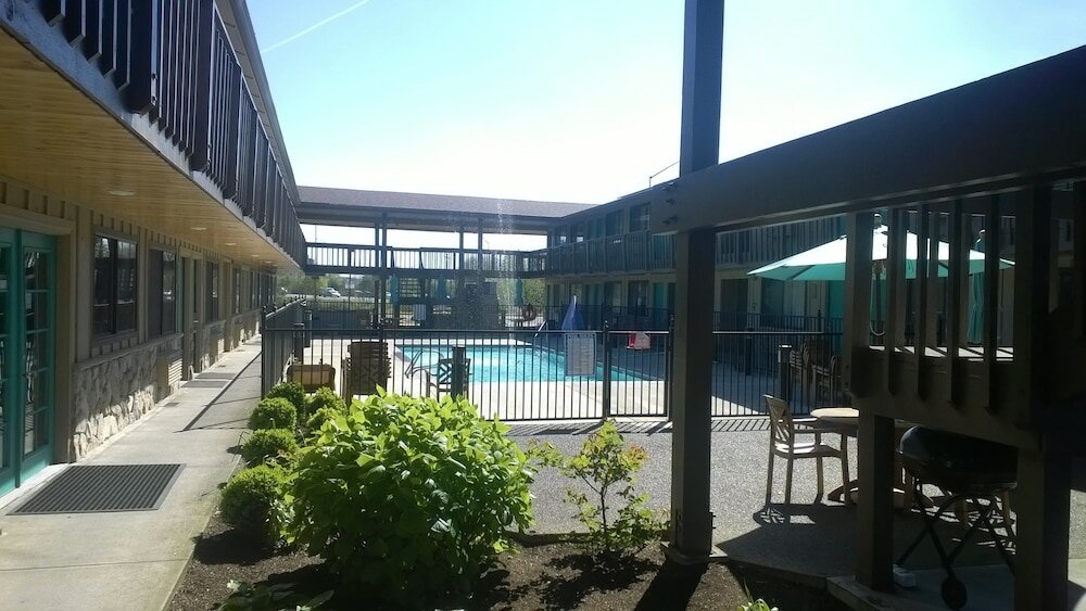 Фото PepperTree Inn