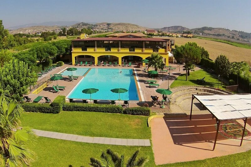 Гостиница Marina del Marchese Beach Resort