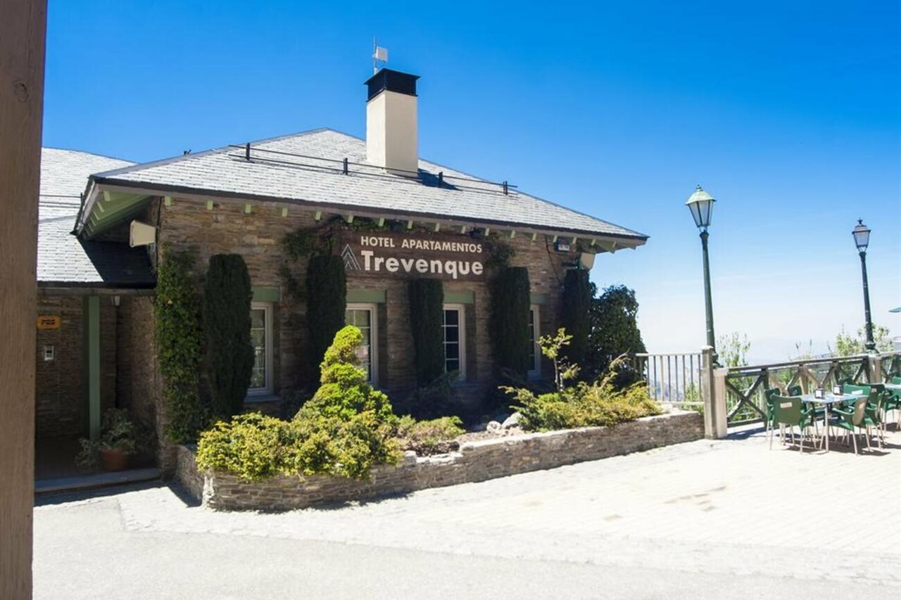 Фото Aparthotel Trevenque
