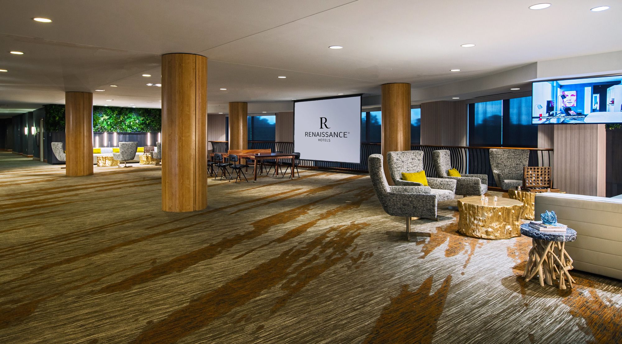 Фото Renaissance Raleigh North Hills Hotel